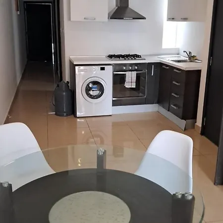 Fp Spinola - Whole - Free Wifi * San Ġiljan